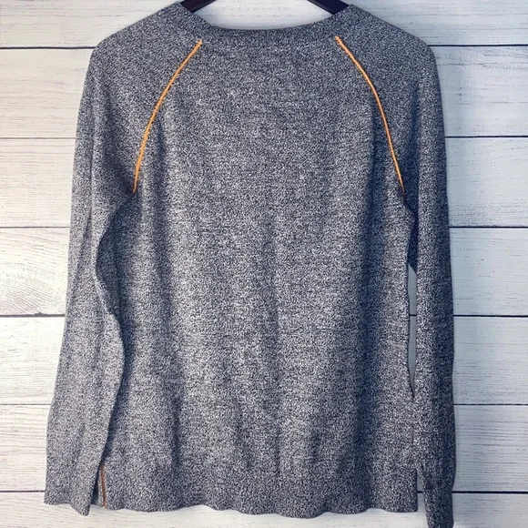 The Outfitters by Landโs End heathered grey sweater with button detail on side - Picture 4 of 11